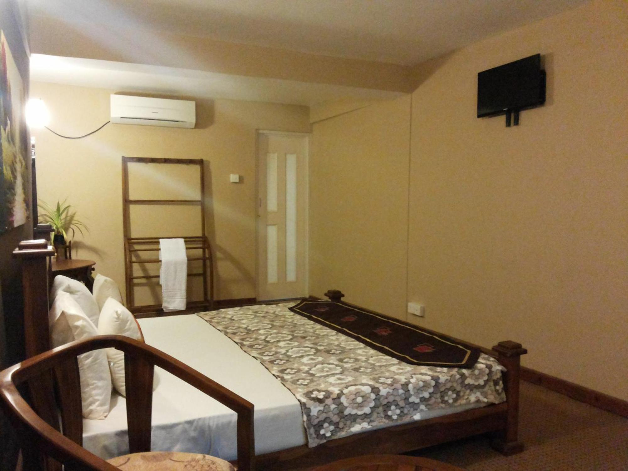 Hotel Tinaya Dambulla Room photo