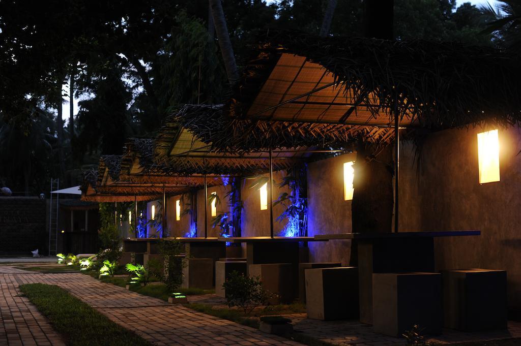 Hotel Tinaya Dambulla Exterior photo